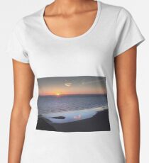 Rhossili Summer Solstice sunset 2018 Women's Premium T-Shirt