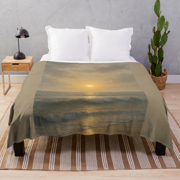 Aperçu de l'œuvre Lever de soleil sur une mer tranquille créée et vendue par TheWonkyEaselCo.