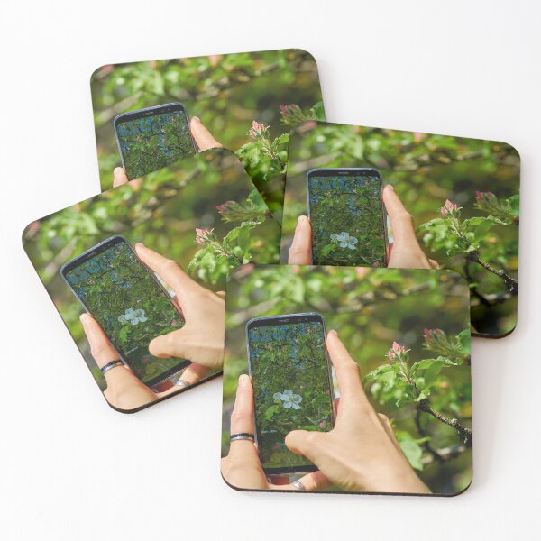Item preview, Digital perspective – flower photographed through the mobile phone designed and sold by beatbieri.ch.
