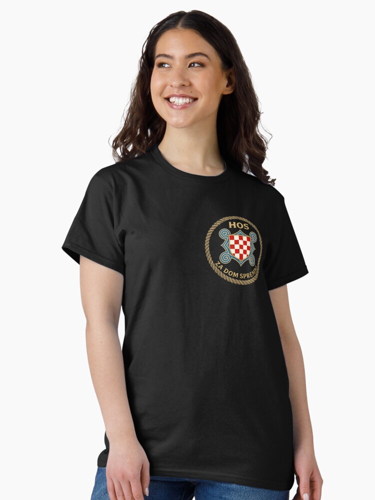 Imagen 2 de 7, Camiseta clásica con la obra Hrvatska HOS - Za Dom Spremni - Patriótico croata, diseñada y vendida por odyssee-n.