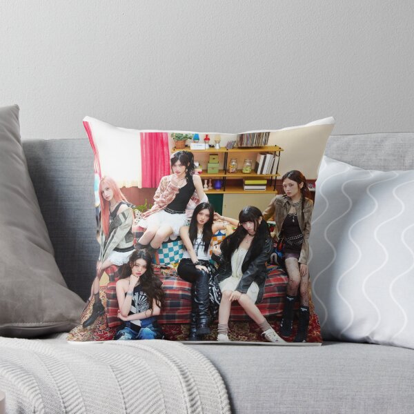 Item preview, IVE (KPOP) designed and sold by jaofnn.