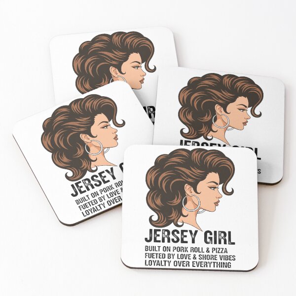 Artikelvorschau, JERSEY GIRL AUFGEBAUT AUF SCHWEINEBRÖTCHEN & PIZZA, ANGETRIEBEN VON LIEBE & SHORE VIBES, LOYALITÄT ÜBER ALLES entworfen und verkauft von JerseyGirls.
