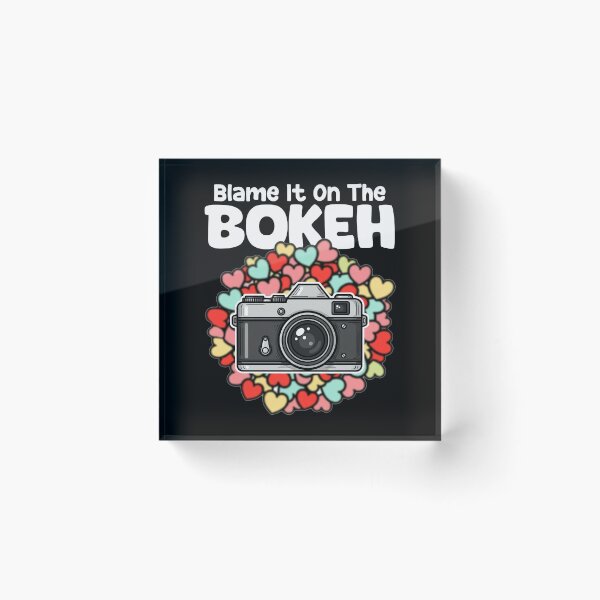 Artikelvorschau, SCHULD AUF DAS BOKEH - FOTOGRAFENGESCHENK entworfen und verkauft von KEF Custom.