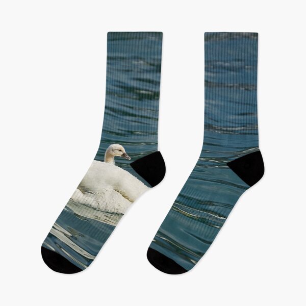 Item preview, Swan with offspring designed and sold by beatbieri.ch.