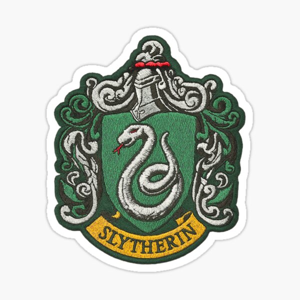 Vista previa del artículo con la obra «Parche adhesivo bordado de Slytherin», diseñado y vendido por mvojnovic1992.
