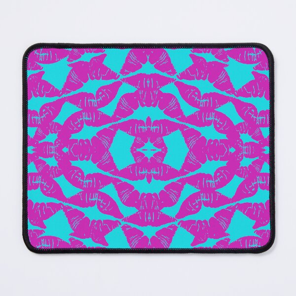 Aperçu de l'œuvre Motif imprimé Kiss – Pop Art turquoise et rose créée et vendue par Code4Designs.