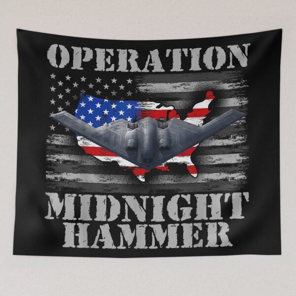 Artikelvorschau, Stealth Bomber Jet Patriotische USA Flagge Vintage Militär Unabhängigkeitstag T-Shirt entworfen und verkauft von CrinoSwice.