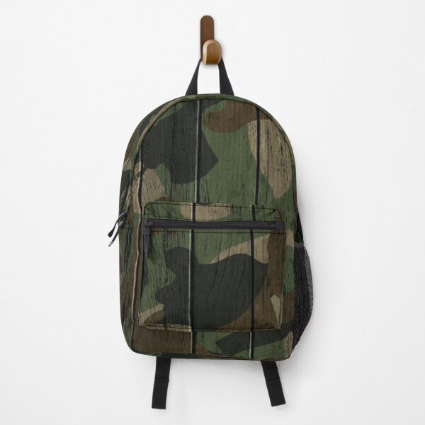 Artikelvorschau, Woodland Camouflage auf rustikalen Holzplanken Textur entworfen und verkauft von BestDetailer.