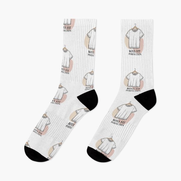 Aperçu de l'œuvre T-shirt Boxy Fit Perfection – Chemise décontractée de style vintage créée et vendue par Creative Spark.
