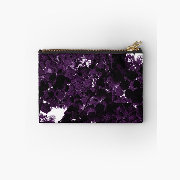 Aperçu de l'œuvre Brume violette (l) créée et vendue par CyanoDoods.