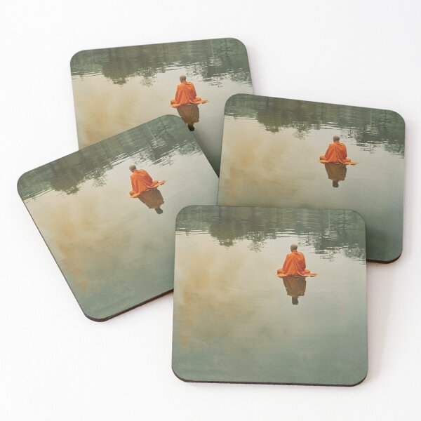 Aperçu de l'œuvre Monk in Peaceful Levitation Over Water créée et vendue par ArteMinds.