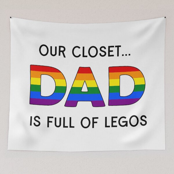 Artikelvorschau, Unser Schrank ... ist voller Legos - Gay Dad entworfen und verkauft von WigOutlet.