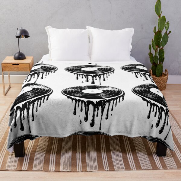 Aperçu de l'œuvre Disque vinyle fondu, design d'art goutte à goutte noir et blanc créée et vendue par ArtfulWeave.