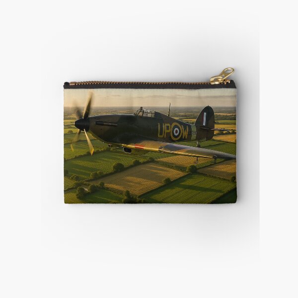 Artikelvorschau, Hurrikan Golden Fields BBMF entworfen und verkauft von Skyframe Aviation.