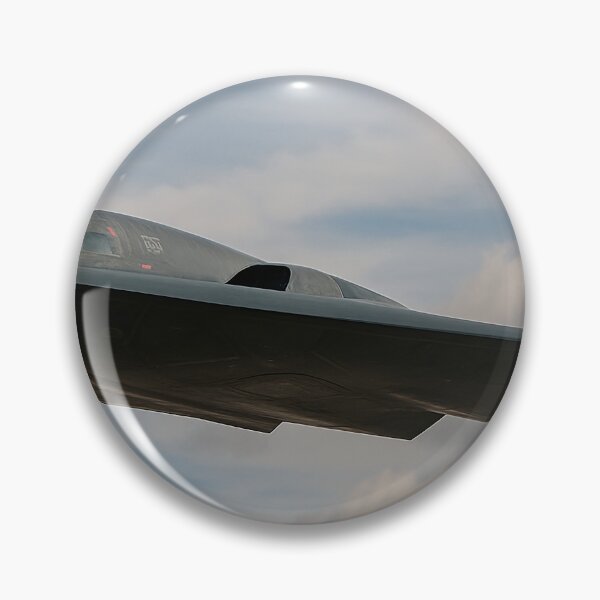 Artikelvorschau, B-2 Spirit Stealth Bomber im Tageslichtflug entworfen und verkauft von Skyframe Aviation.