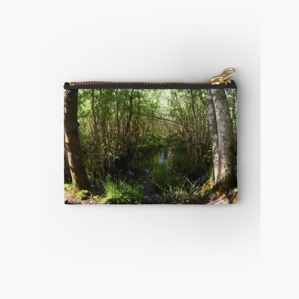 Artikelvorschau, Geheimer Teich entworfen und verkauft von Jouko Lehto Photography.