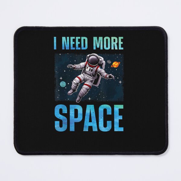 Aperçu de l'œuvre Funny Astronaut Art For Men Women Kids Outer Space Galaxy créée et vendue par Juan Pedro Matta.