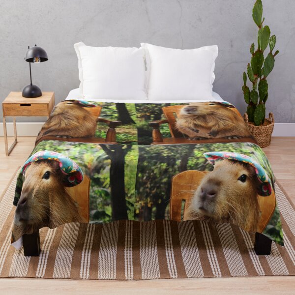 Artikelvorschau, Herr Künstler Capybara-Porträt entworfen und verkauft von EmeraldeaArt.