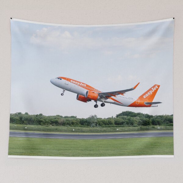 Artikelvorschau, MAN nach BCN easyJet Airbus A320-251N entworfen und verkauft von Skyframe Aviation.