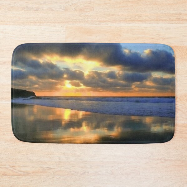 Item preview, Guincho designed and sold by Tereza Pilar  Art.