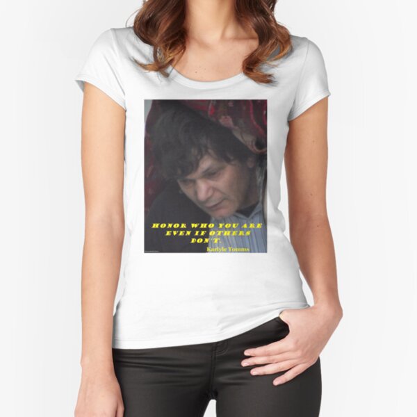 Fitted Scoop T-Shirt
