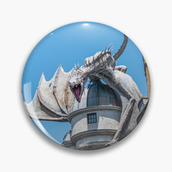 Artikelvorschau, Universal Studios: Drache in der Gasse entworfen und verkauft von glitchpopink.