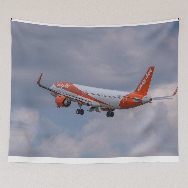 Artikelvorschau, MAN nach AYT easyJet Airbus A321-251NX entworfen und verkauft von Skyframe Aviation.