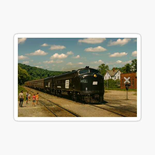 Vista previa del artículo con la obra «Black Bullet: Penn Central se impulsa a través de la cultura americana», diseñado y vendido por Steel & Smoke.