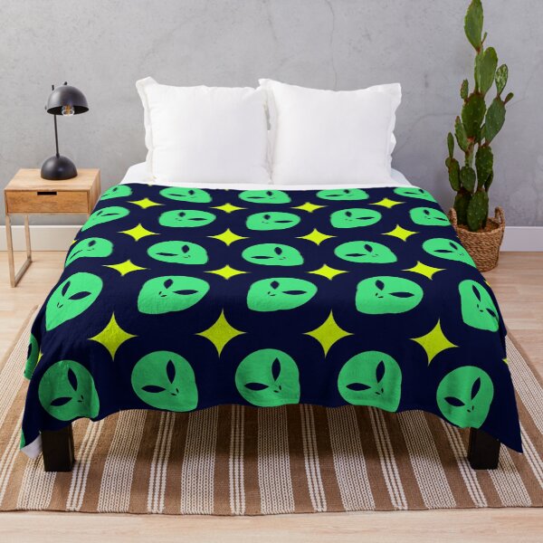 Item preview, Green aliens pattern designed and sold by IMAGENACTION.