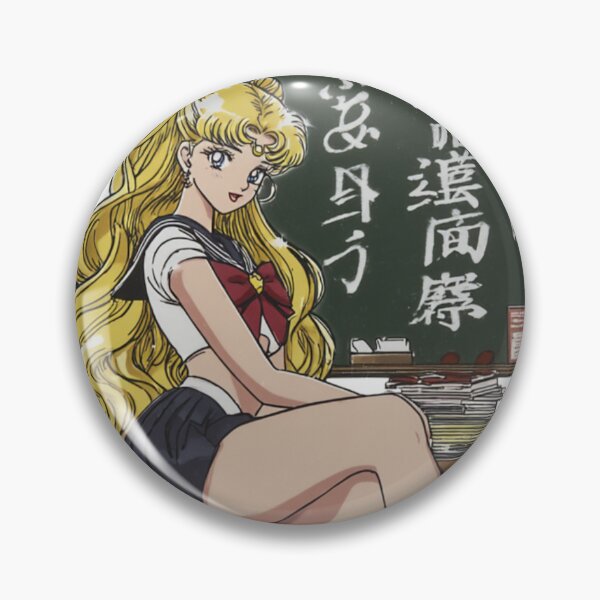 Artikelvorschau, Sailor Moon sitzt mit Luna auf einer Schulbank entworfen und verkauft von pastel.moonwave.