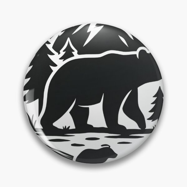 Artikelvorschau, Bärenjagd in der Wildnis – Bergwald-Silhouette-Design entworfen und verkauft von NautilusPrint.