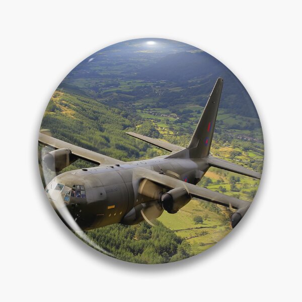 Artikelvorschau, RAF C-130 Hercules über Dales entworfen und verkauft von Skyframe Aviation.