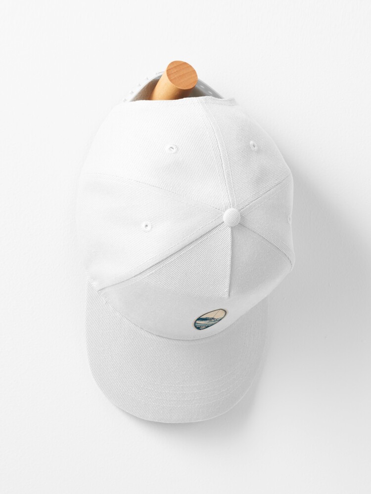 Aperçu 2 sur 7. Casquette avec l'œuvre Planche de surf Uluwatu Bali Indonésie créée et vendue par LoveLabDesign.