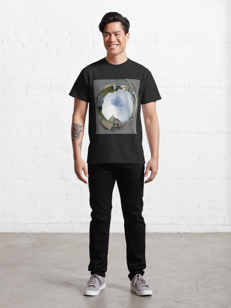 Alternate view of Glencolmcille - Biddy's Crossroads Pub(Sky-in) Classic T-Shirt