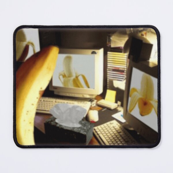 Artikelvorschau, Naughty Banana - Arbeit in einer Kabine entworfen und verkauft von WigOutlet.