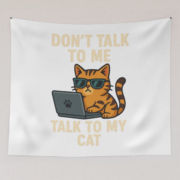 Artikelvorschau, Sprich nicht mit mir – Sprich mit meiner Katze Lustiges Laptop-Katzen-T-Shirt entworfen und verkauft von SnB-Design.