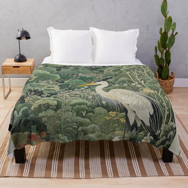 Aperçu de l'œuvre Blue Heron peinture japonais art mur d'oiseau maximaliste Sage Green Forest Print Japandi Chinoiserierie créée et vendue par regnumsaturni.