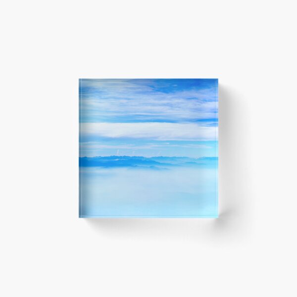 Artikelvorschau, Blaue und weiße himmlische Schneeberge und Wolken Taichung Taiwan entworfen und verkauft von KateLCardsNMore.
