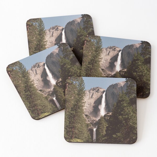Artikelvorschau, Obere und untere Yosemite Falls. entworfen und verkauft von Aluviano.