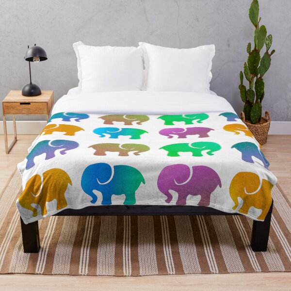 Aperçu de l'œuvre Éléphants dégradés créée et vendue par CreativeMomma5.