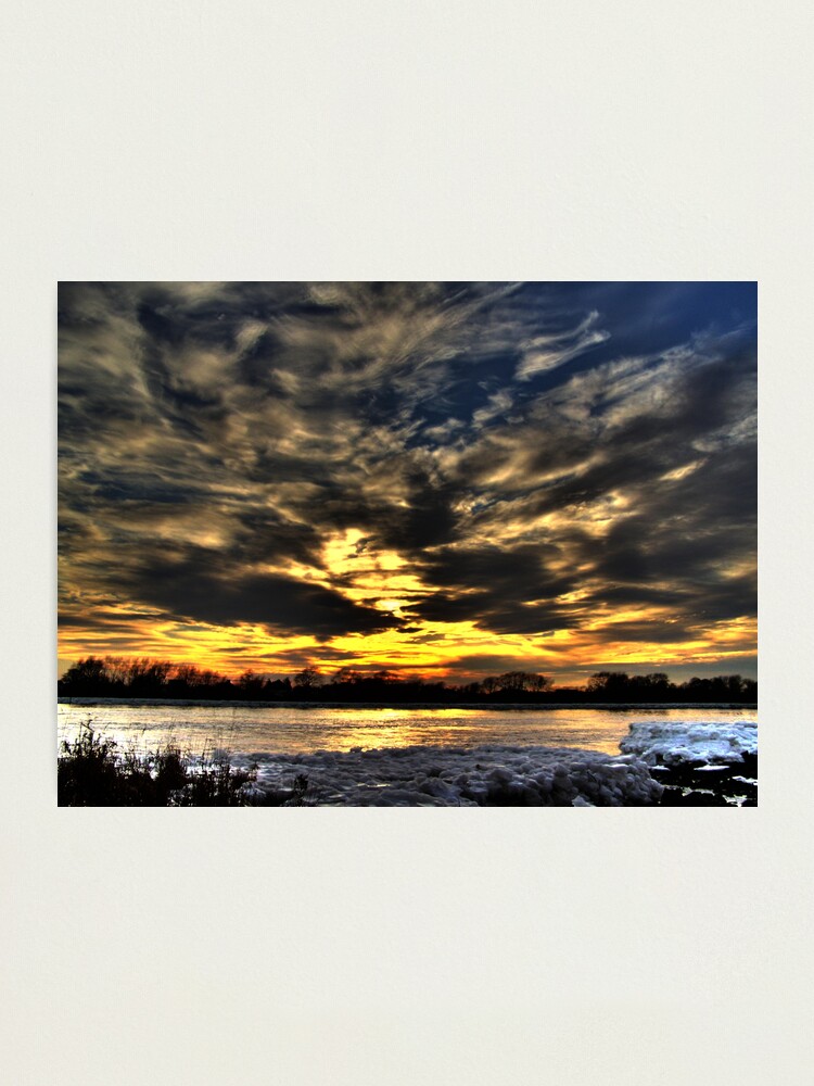 Alternate view of atmosphere Photographic Print