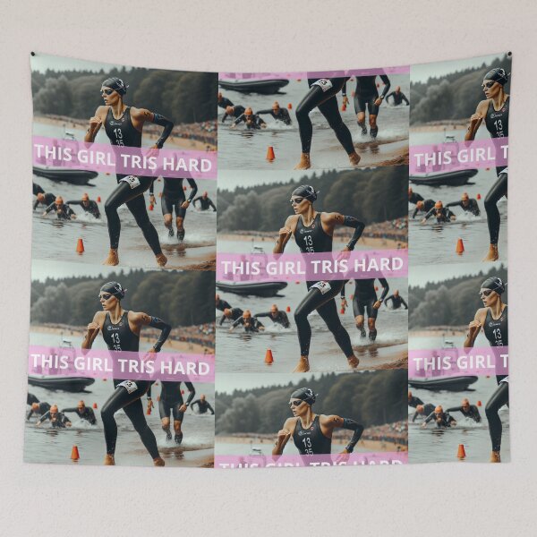 Artikelvorschau, „This Girl Tris Hard“ – Mutiges Triathlon-Motivationsdesign für Frauen entworfen und verkauft von Triathlongram.