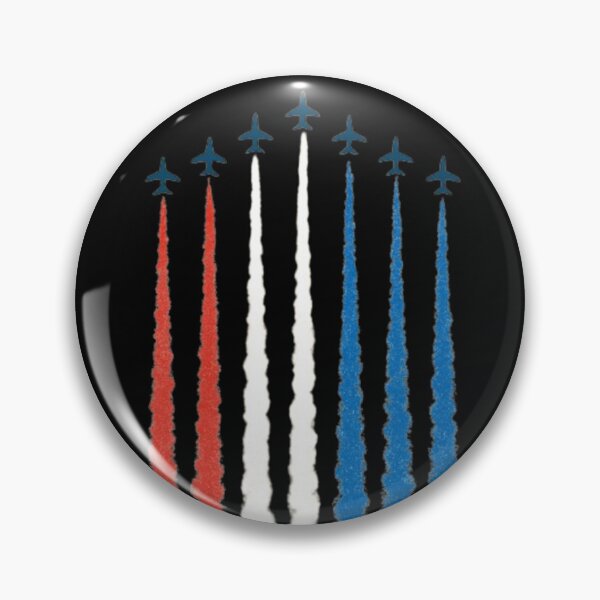Item preview, T-shirt Patriotique USA – Jets et Fumées Rouge Blanc Bleu designed and sold by MeowLoka ⭐⭐⭐⭐.