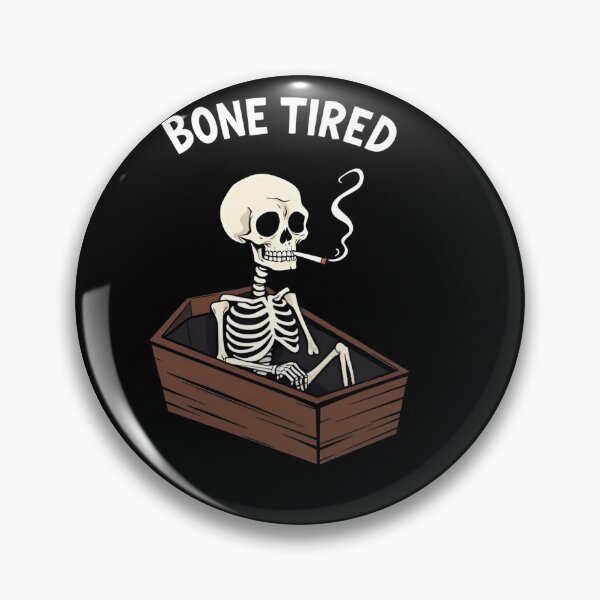 Artikelvorschau, "Bone Tired" Skelett-T-Shirt mit identifizierbarem Charakter entworfen und verkauft von Rune-Designs.