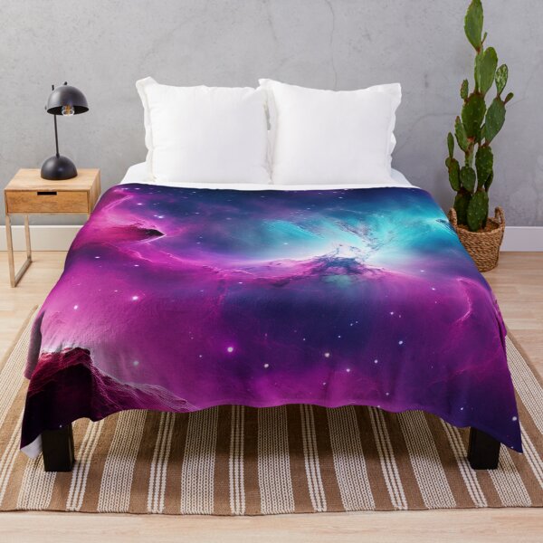 Artikelvorschau, Bunter Nebel Magenta, Cyan und Violett entworfen und verkauft von Artisanjan.