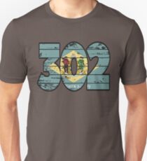 LOVE THAT 302 LIFE - YOUR FAVORITE AREA CODE WITH A HEAVY WOOD OVERLAY DISTRESS Unisex T-Shirt