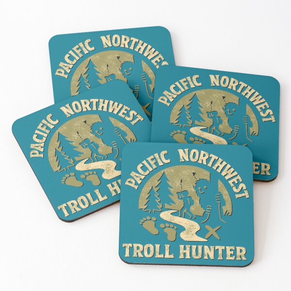 Artikelvorschau, Pacific Northwest Troll Hunter – Lustiges PNW-Wanderabenteuer-Design entworfen und verkauft von XnakedartistX.
