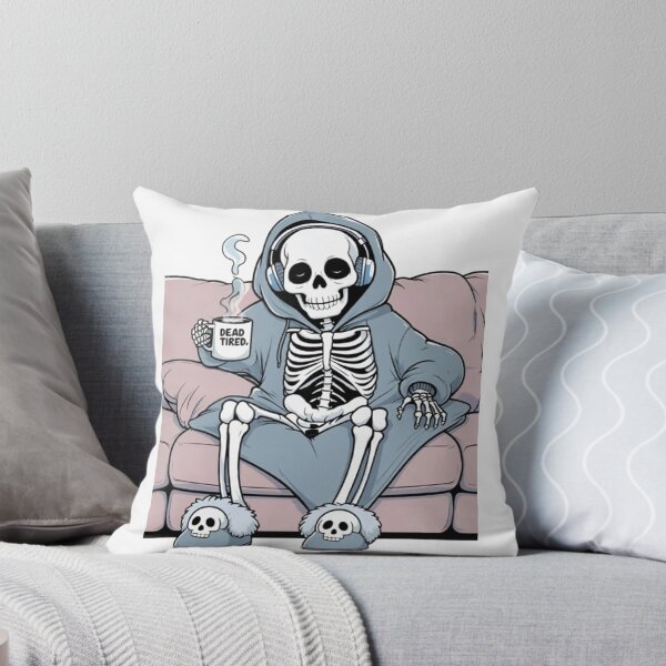 Artikelvorschau, Dead Tired – Faules Skelett im Kapuzenpullover Lustiges T-Shirt Design entworfen und verkauft von ArghavanMardani.