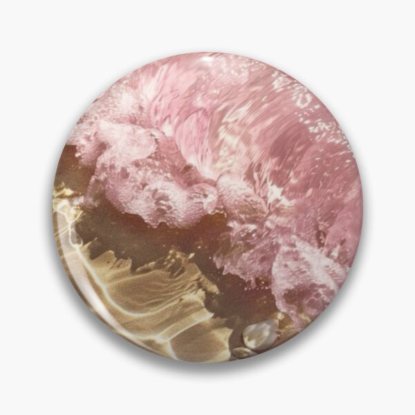 Artikelvorschau, Aesthetic Pink Water Beach Photo entworfen und verkauft von Lana Bar.