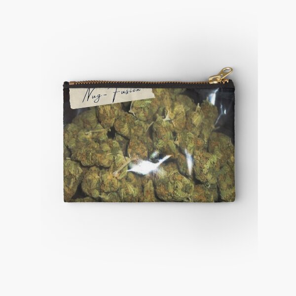 Aperçu de l'œuvre « Nug Life Chose Me » – Conception parodique amusante de sac de weed de Nug-Fusion ! créée et vendue par Rebel Fusion.